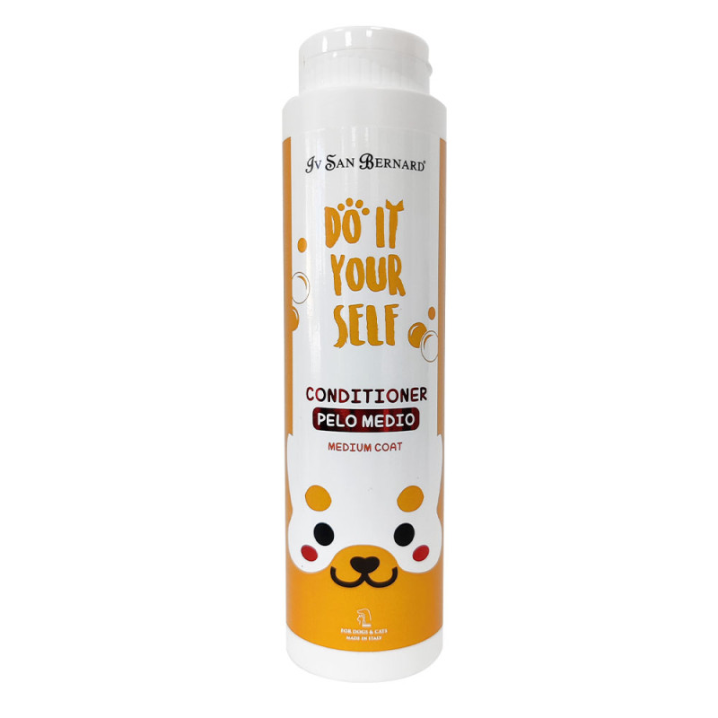 Кондиціонер Iv San Bernard Do it Your Self Line Pelo Medio Conditioner для середньошерстих кішок та собак, 300 мл